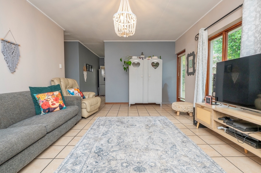 3 Bedroom Property for Sale in Amanda Glen Western Cape